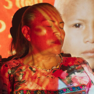 Dios es mujer (God is a Woman)